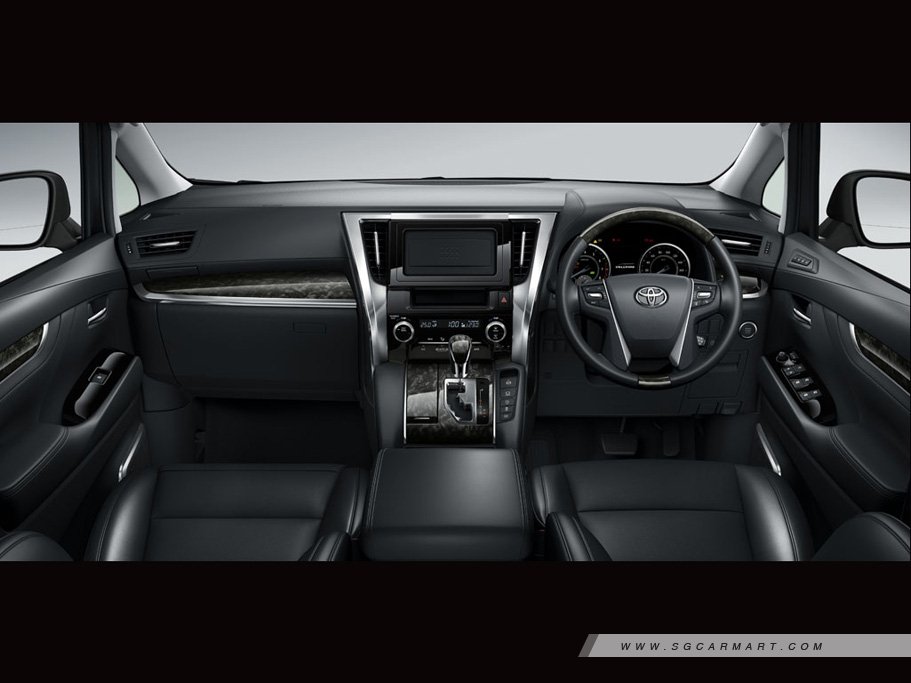 https://i.i-sgcm.com/new_cars/cars/11732/11732_g15
