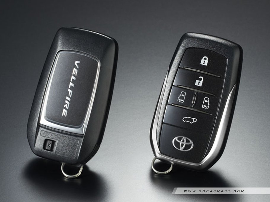 https://i.i-sgcm.com/new_cars/cars/11732/11732_g24