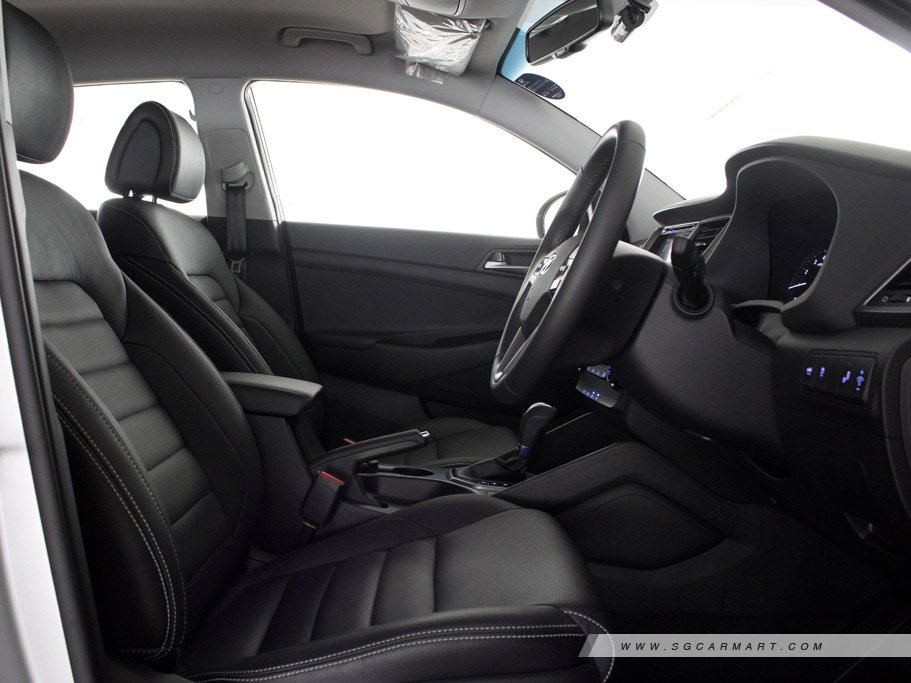 https://i.i-sgcm.com/new_cars/cars/11735/11735_g46