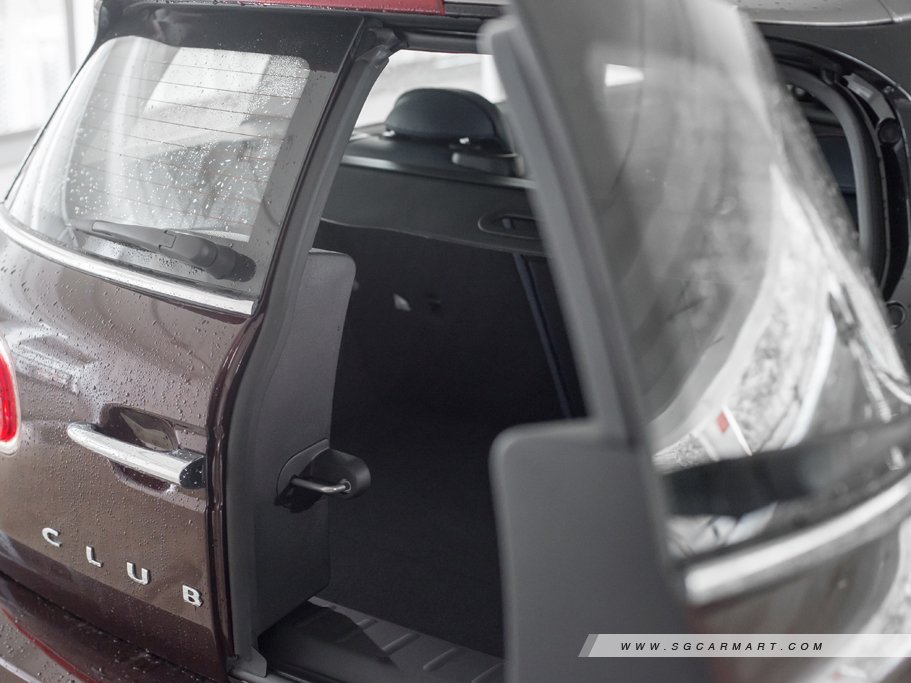https://i.i-sgcm.com/new_cars/cars/11738/11738_g21