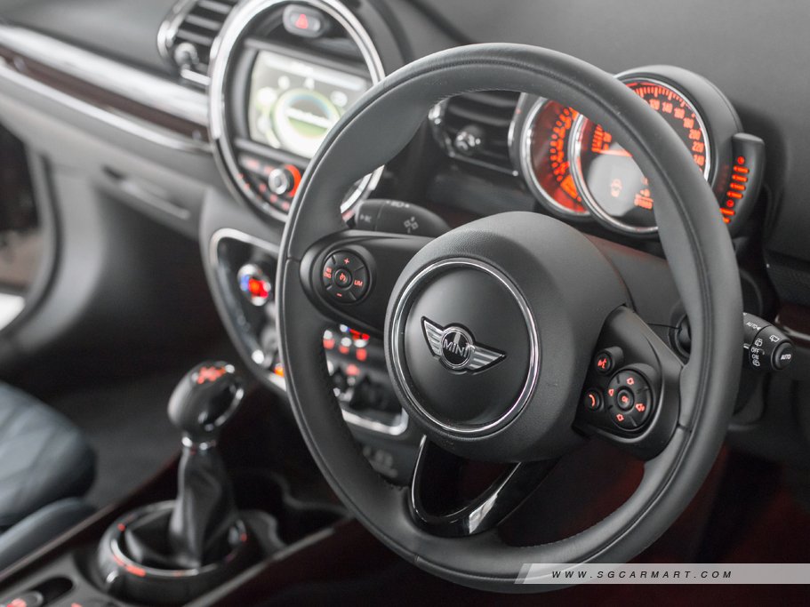 https://i.i-sgcm.com/new_cars/cars/11738/11738_g27