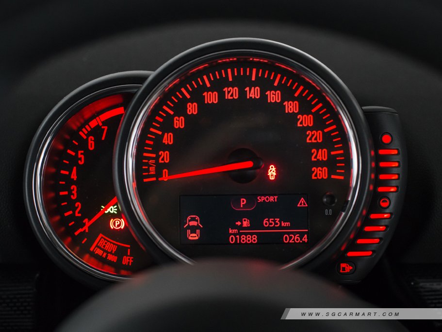 https://i.i-sgcm.com/new_cars/cars/11738/11738_g28
