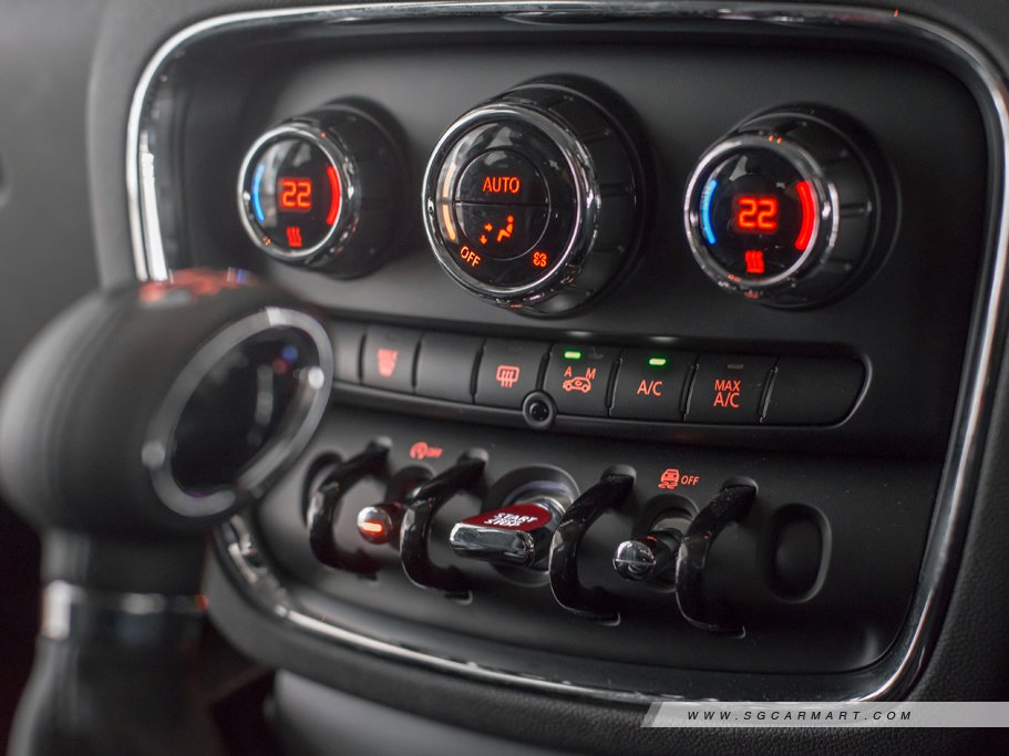 https://i.i-sgcm.com/new_cars/cars/11738/11738_g32