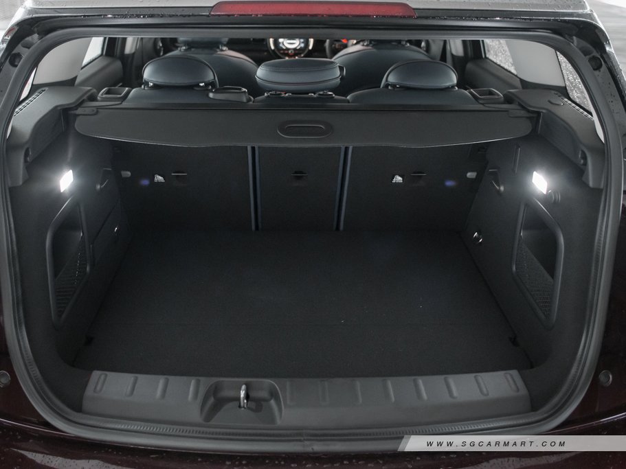 https://i.i-sgcm.com/new_cars/cars/11738/11738_g38