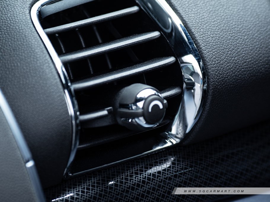 https://i.i-sgcm.com/new_cars/cars/11738/11738_g76