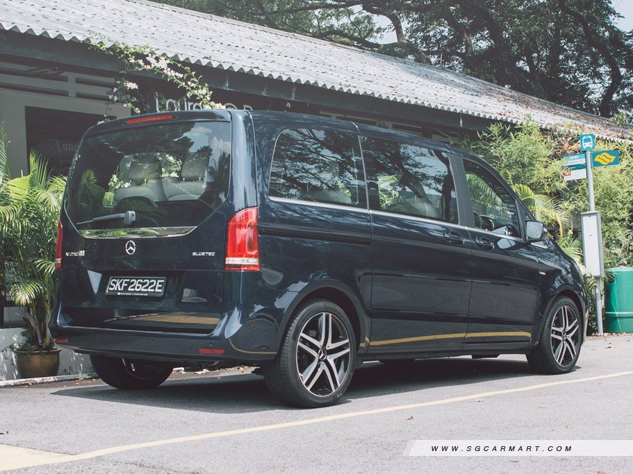 https://i.i-sgcm.com/new_cars/cars/11742/11742_g18