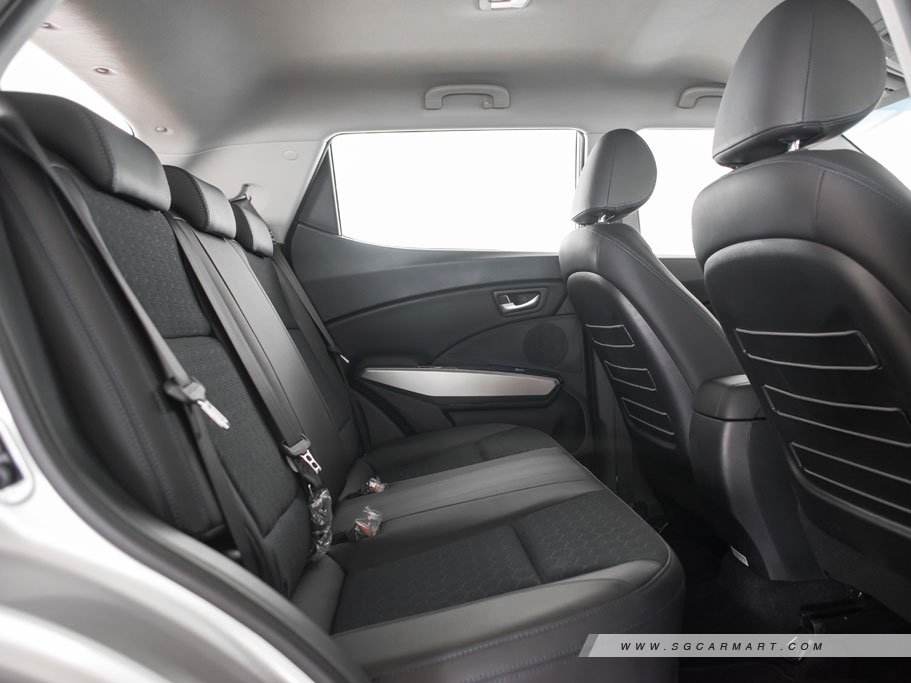 https://i.i-sgcm.com/new_cars/cars/11746/11746_g14