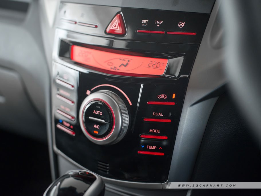 https://i.i-sgcm.com/new_cars/cars/11746/11746_g19