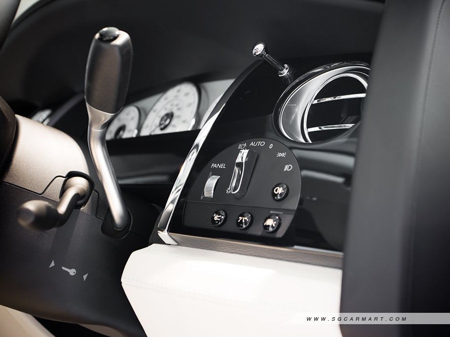 https://i.i-sgcm.com/new_cars/cars/11747/11747_g21