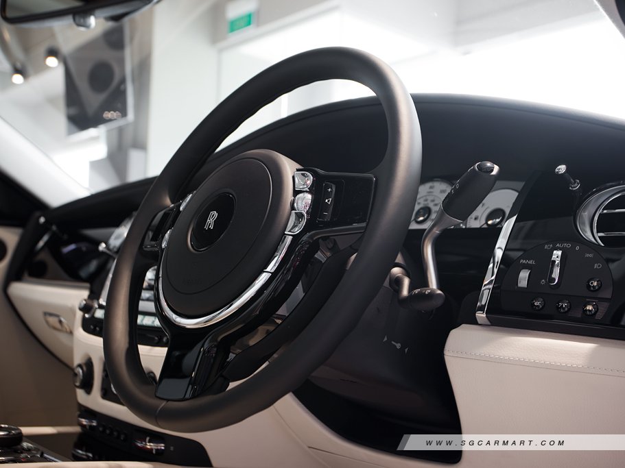 https://i.i-sgcm.com/new_cars/cars/11747/11747_g22