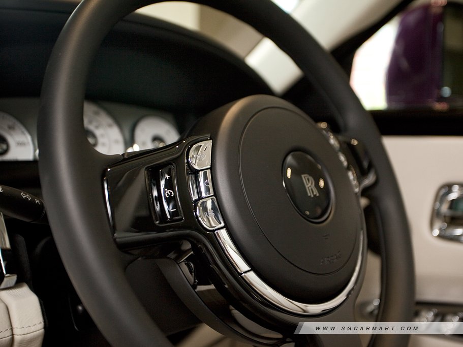 https://i.i-sgcm.com/new_cars/cars/11747/11747_g24