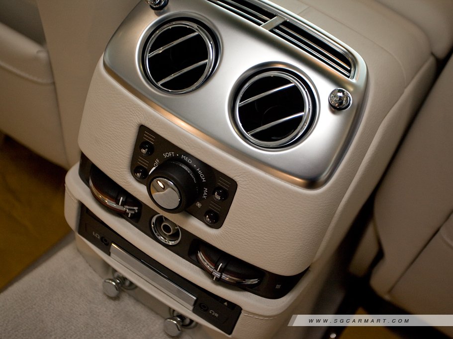 https://i.i-sgcm.com/new_cars/cars/11747/11747_g35