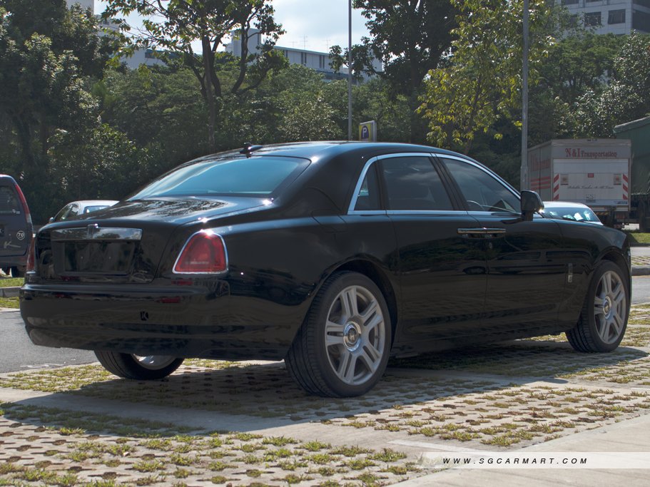 https://i.i-sgcm.com/new_cars/cars/11747/11747_g51