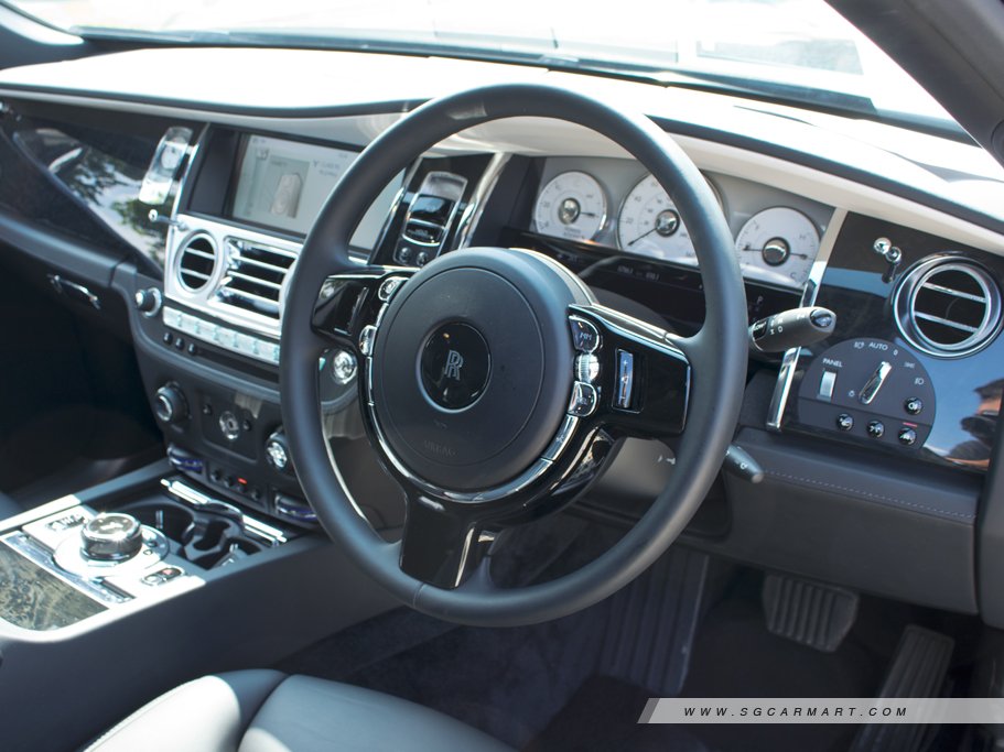 https://i.i-sgcm.com/new_cars/cars/11747/11747_g59