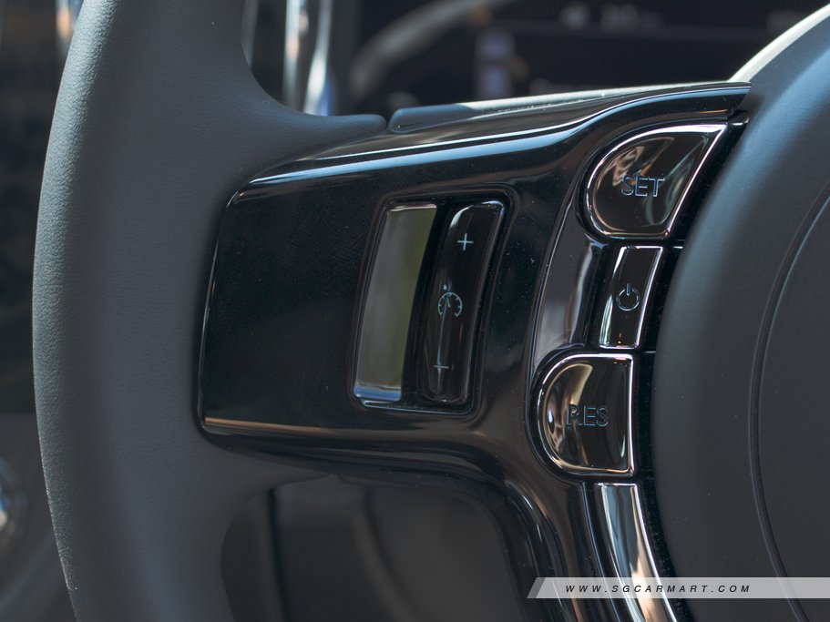 https://i.i-sgcm.com/new_cars/cars/11747/11747_g61