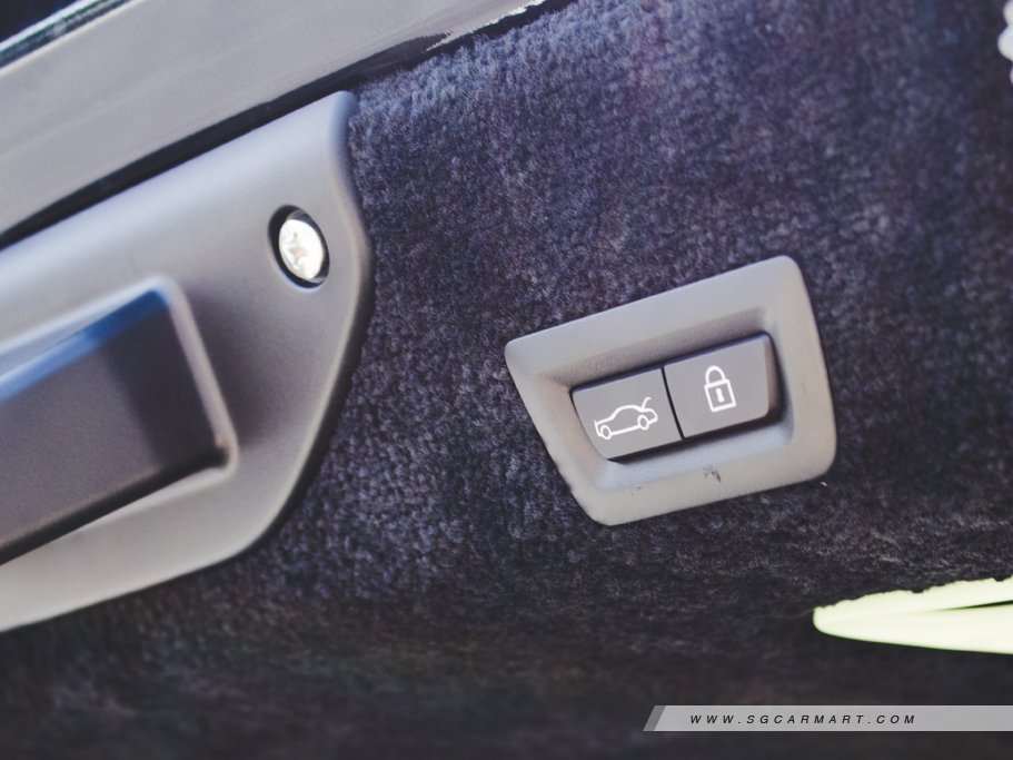 https://i.i-sgcm.com/new_cars/cars/11747/11747_g75