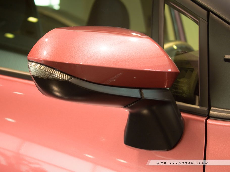 https://i.i-sgcm.com/new_cars/cars/11748/11748_g14