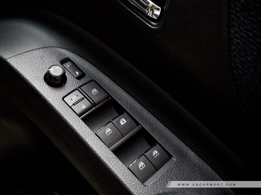 https://i.i-sgcm.com/new_cars/cars/11748/11748_g60