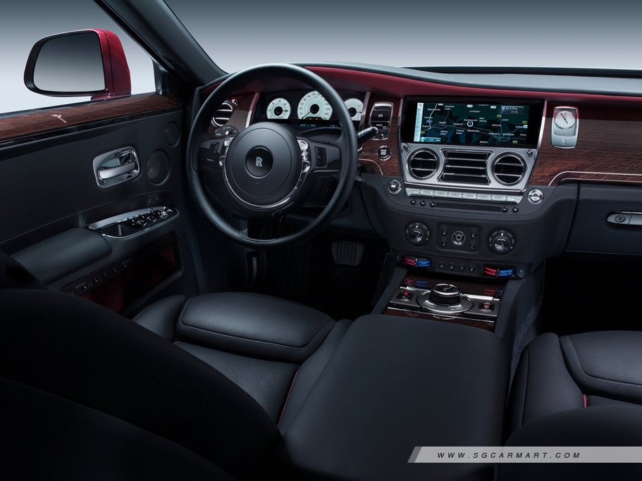 https://i.i-sgcm.com/new_cars/cars/11750/11750_g10