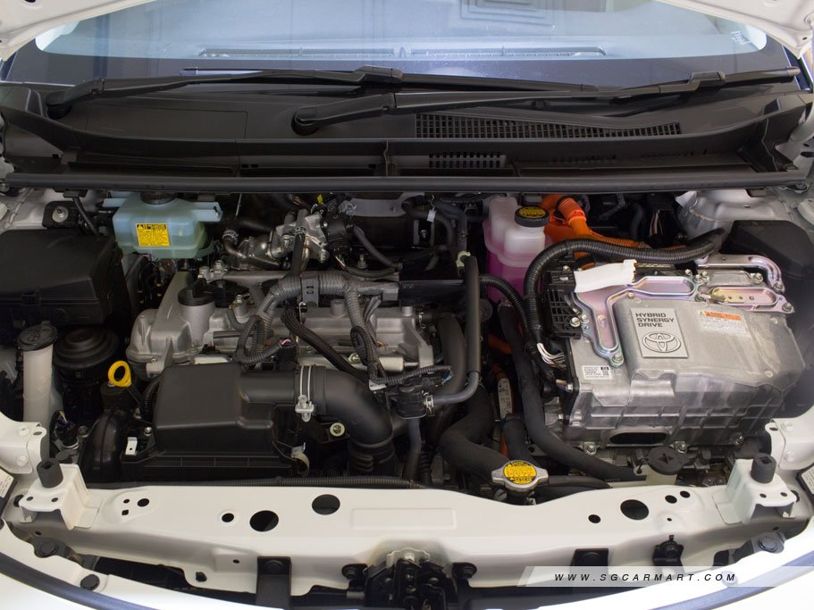 https://i.i-sgcm.com/new_cars/cars/11752/11752_g26