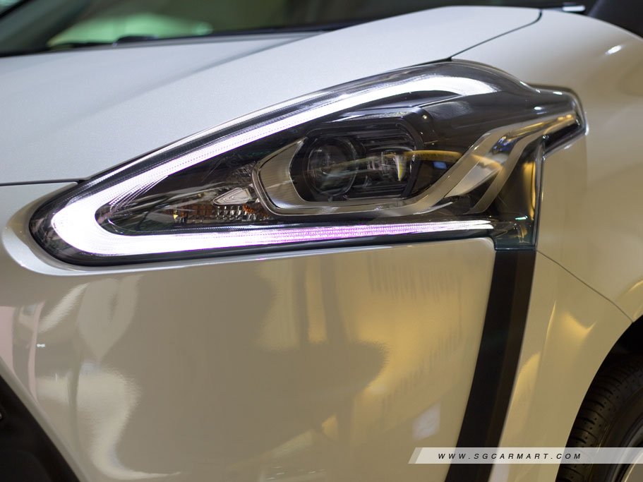 https://i.i-sgcm.com/new_cars/cars/11752/11752_g5