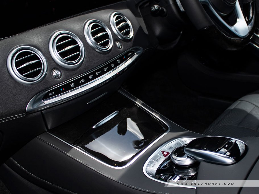 https://i.i-sgcm.com/new_cars/cars/11758/11758_g11