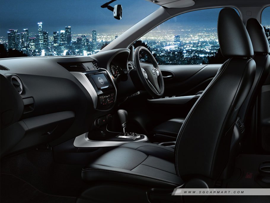 https://i.i-sgcm.com/new_cars/cars/11760/11760_g2