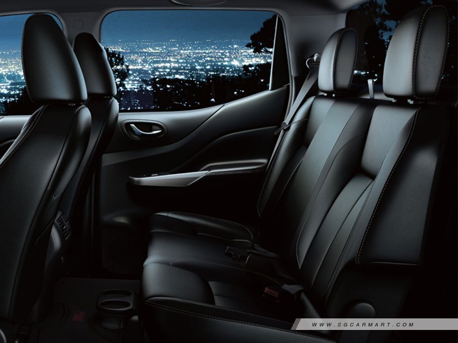 https://i.i-sgcm.com/new_cars/cars/11760/11760_g3