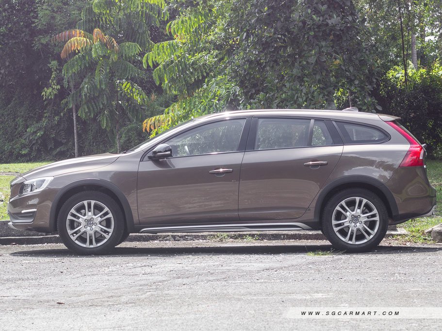 https://i.i-sgcm.com/new_cars/cars/11764/11764_g18