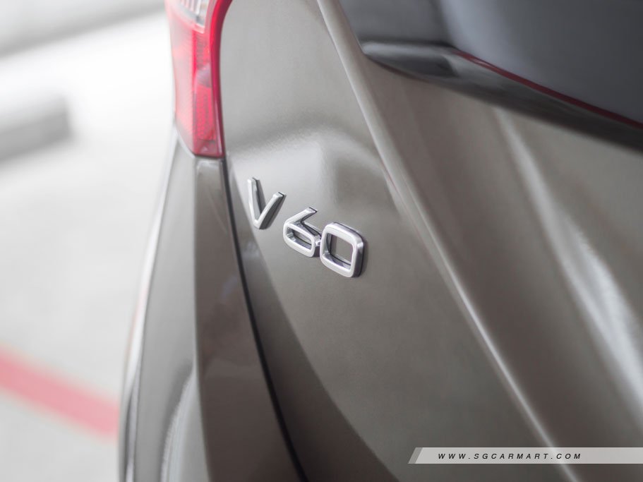 https://i.i-sgcm.com/new_cars/cars/11764/11764_g27