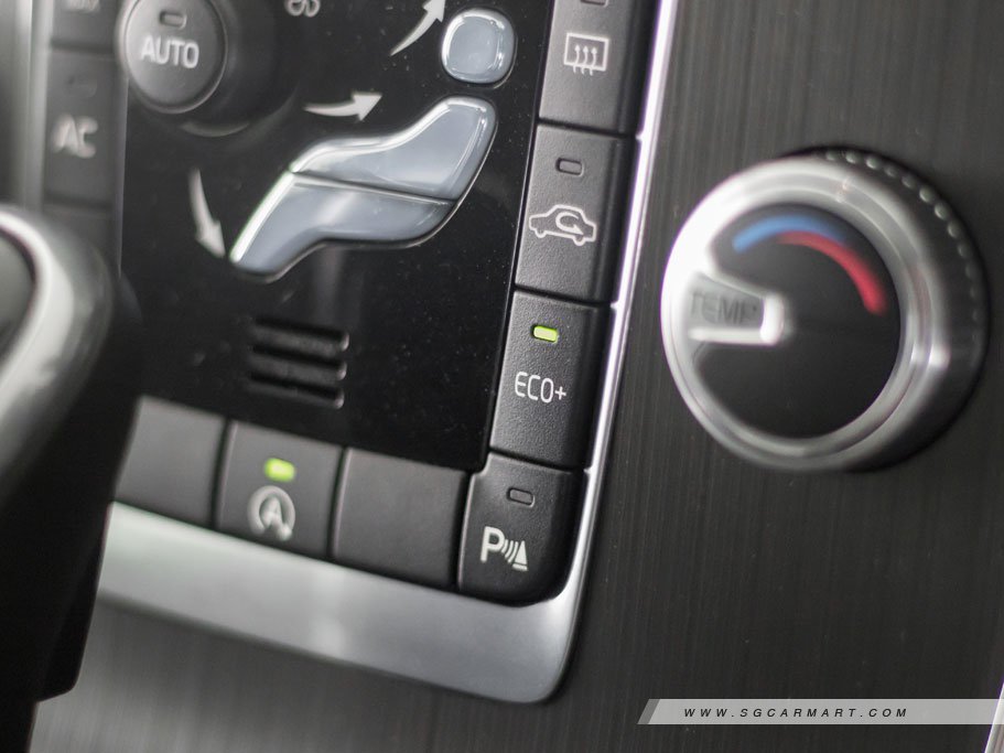 https://i.i-sgcm.com/new_cars/cars/11764/11764_g37