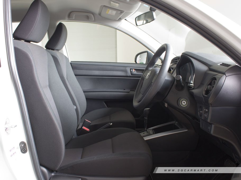 https://i.i-sgcm.com/new_cars/cars/11765/11765_g12