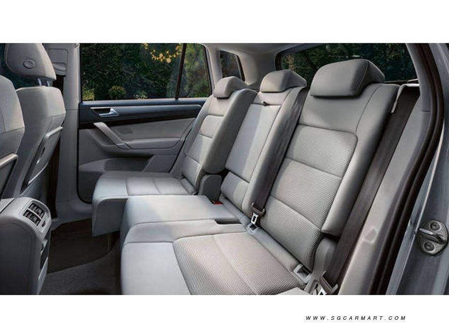 https://i.i-sgcm.com/new_cars/cars/11772/11772_g110
