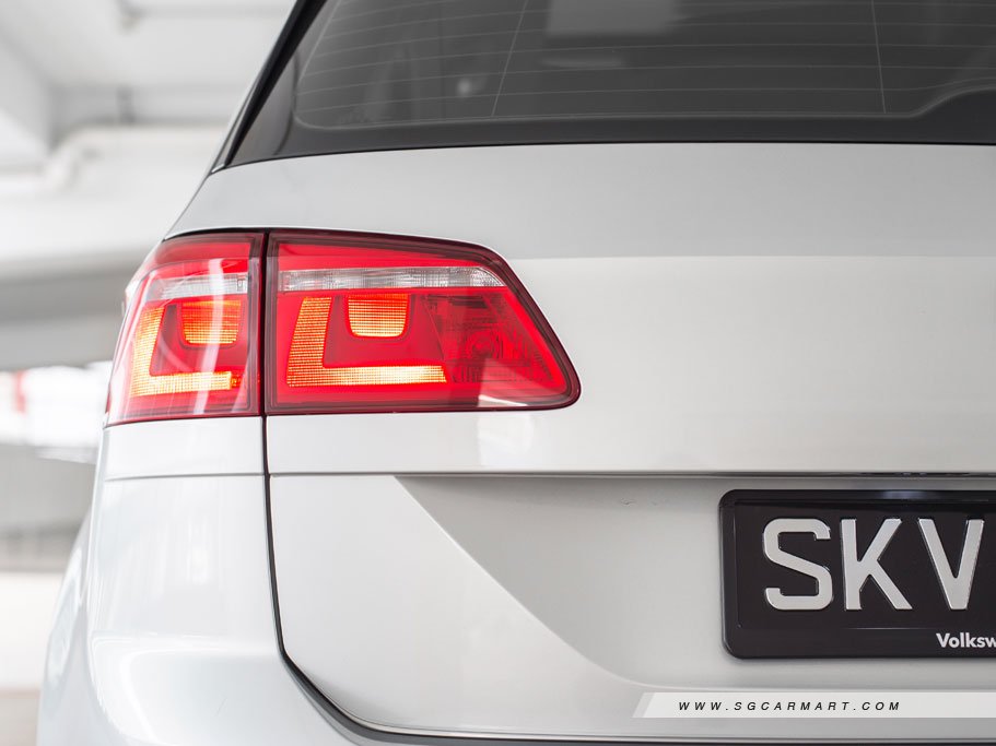 https://i.i-sgcm.com/new_cars/cars/11772/11772_g25