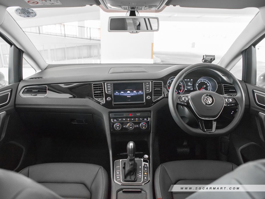 https://i.i-sgcm.com/new_cars/cars/11772/11772_g30