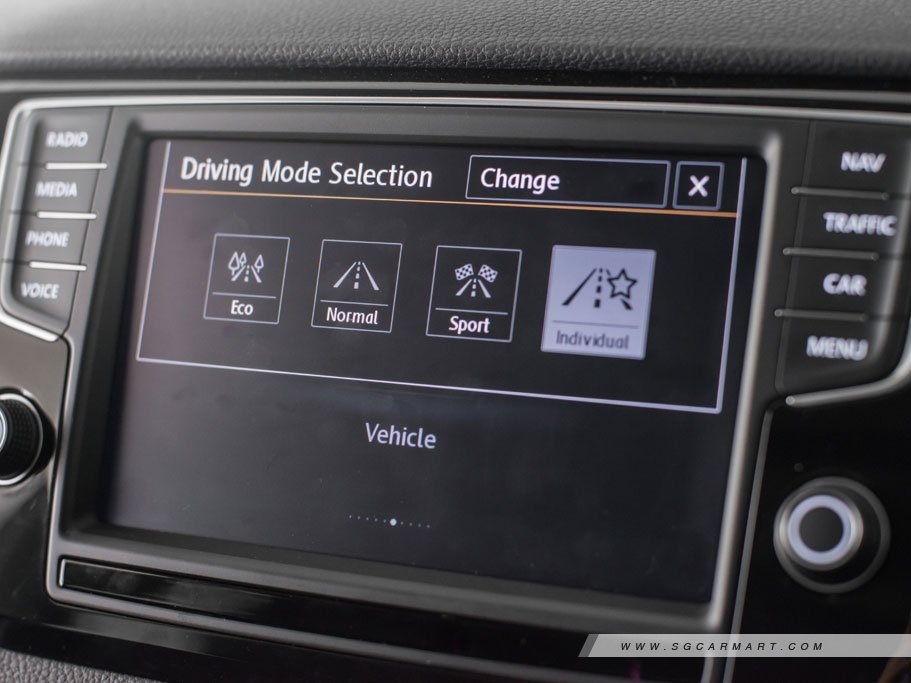 https://i.i-sgcm.com/new_cars/cars/11772/11772_g32