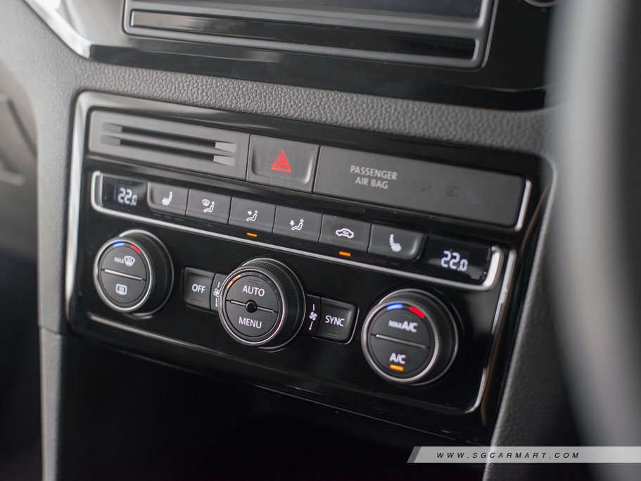 https://i.i-sgcm.com/new_cars/cars/11772/11772_g33