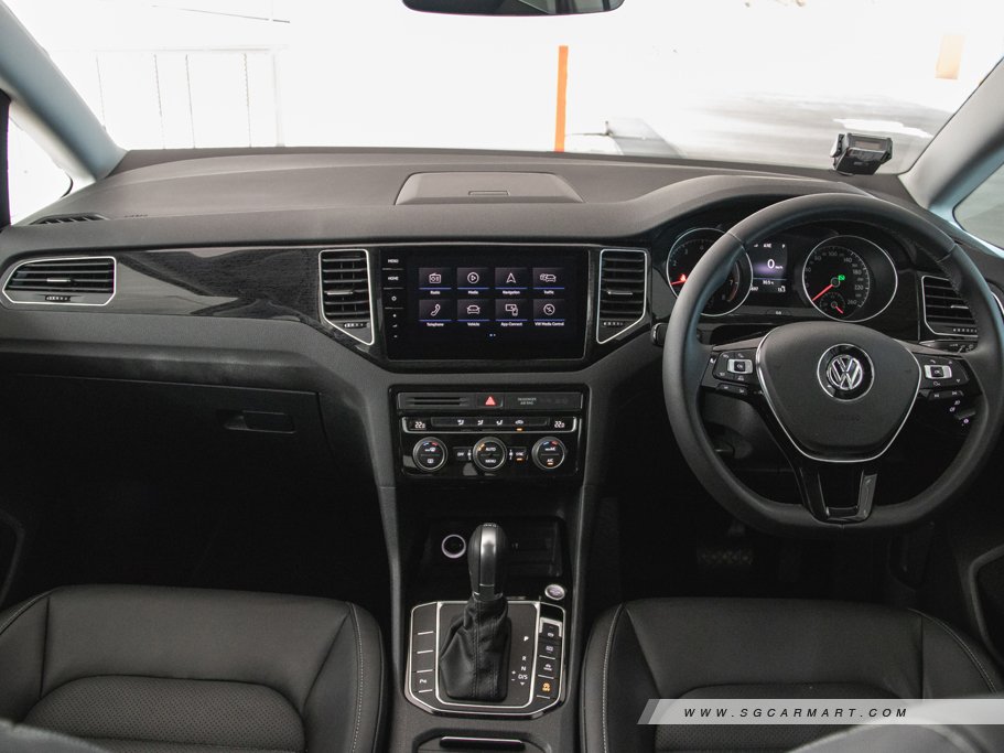 https://i.i-sgcm.com/new_cars/cars/11772/11772_g88