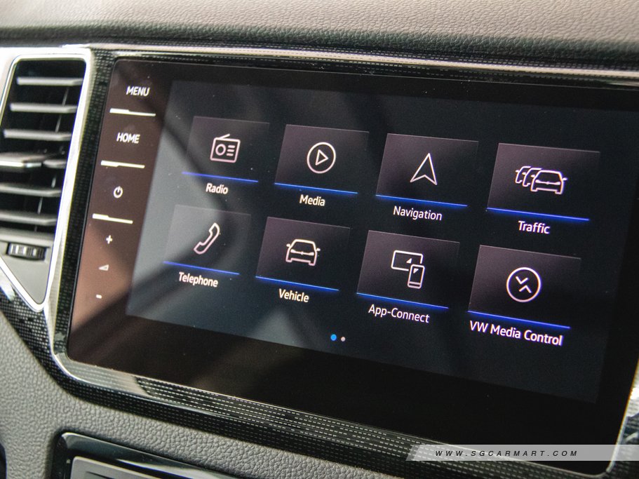 https://i.i-sgcm.com/new_cars/cars/11772/11772_g91