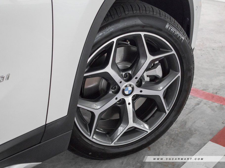 https://i.i-sgcm.com/new_cars/cars/11775/11775_g21