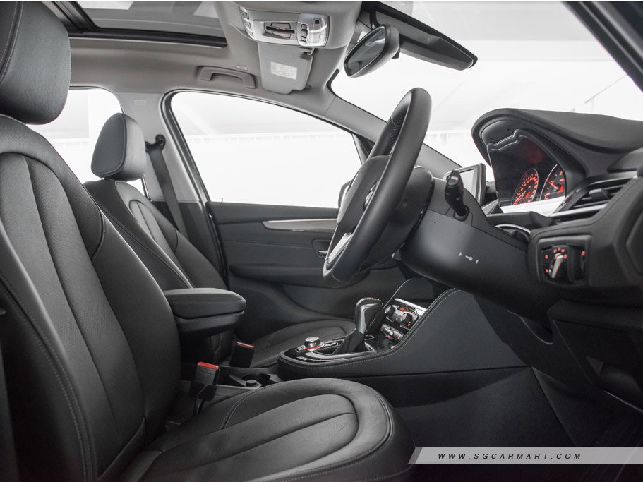 https://i.i-sgcm.com/new_cars/cars/11778/11778_g22