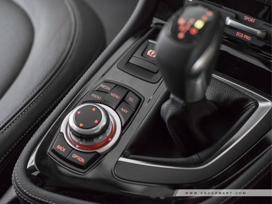 https://i.i-sgcm.com/new_cars/cars/11778/11778_g31
