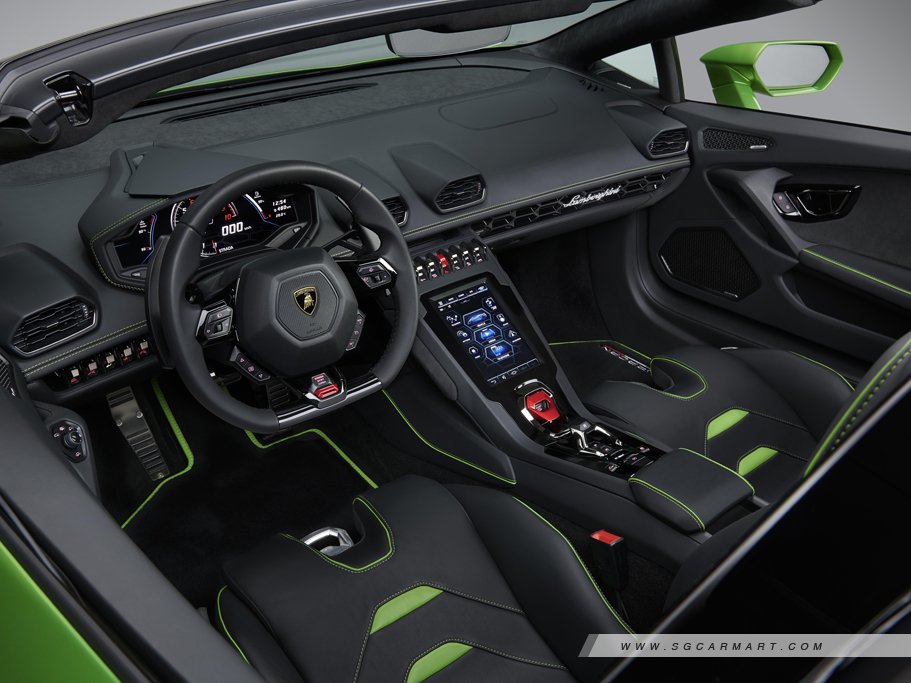 https://i.i-sgcm.com/new_cars/cars/11779/11779_g11