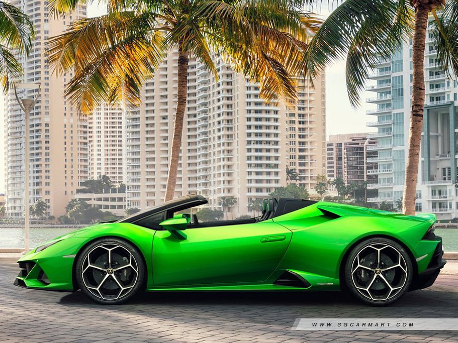 https://i.i-sgcm.com/new_cars/cars/11779/11779_g2