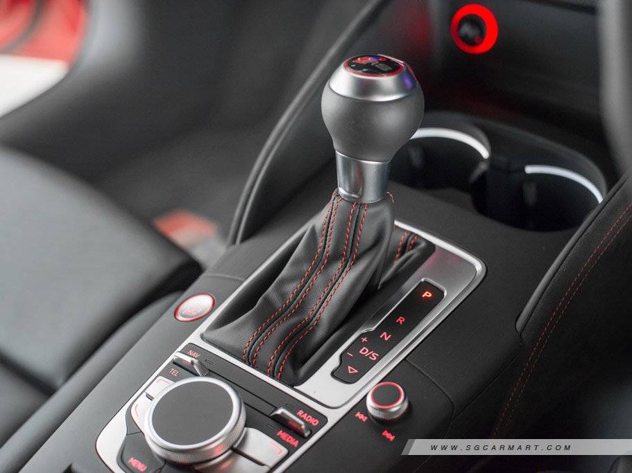 https://i.i-sgcm.com/new_cars/cars/11781/11781_g39
