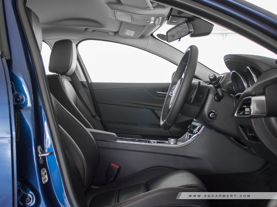 https://i.i-sgcm.com/new_cars/cars/11783/11783_g24