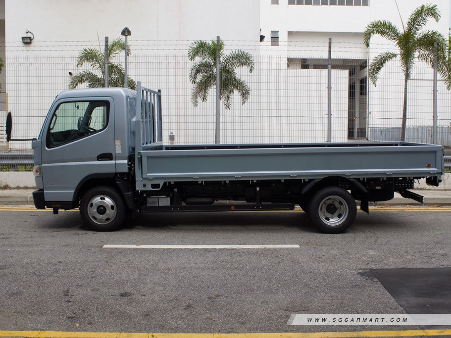 https://i.i-sgcm.com/new_cars/cars/11786/11786_g2