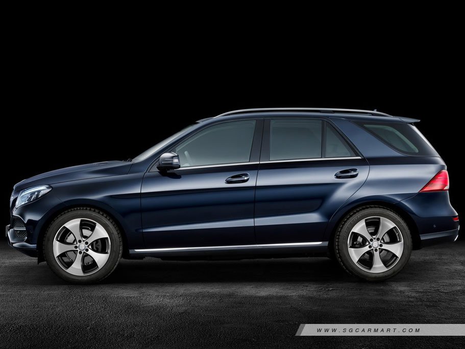 https://i.i-sgcm.com/new_cars/cars/11788/11788_g7