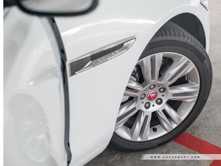 https://i.i-sgcm.com/new_cars/cars/11789/11789_g22