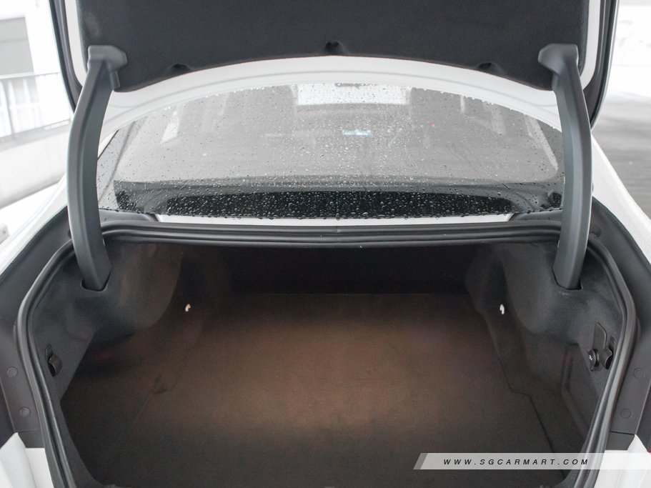 https://i.i-sgcm.com/new_cars/cars/11789/11789_g39
